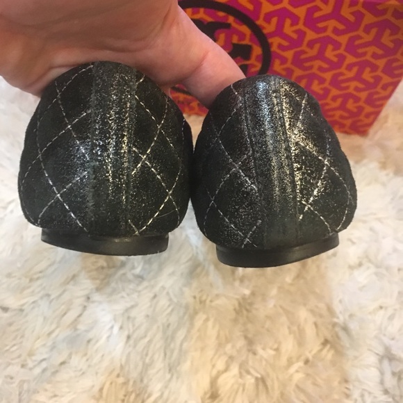 Tory Burch quilted glitter black/silver flats - Picture 4 of 8
